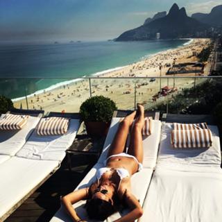 Thaila Ayala feet photo thumbnail
