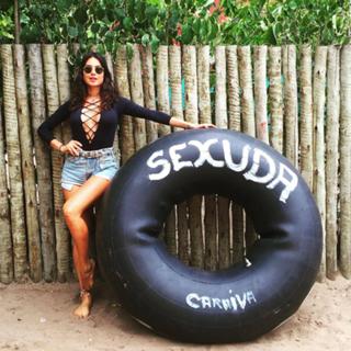 Thaila Ayala feet photo thumbnail