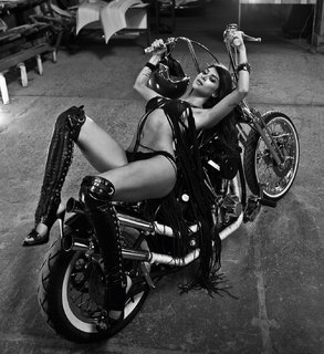 Thaila Ayala feet photo thumbnail