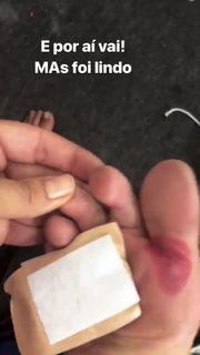 Thaila Ayala feet photo thumbnail