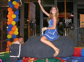 Thaila Ayala feet photo thumbnail