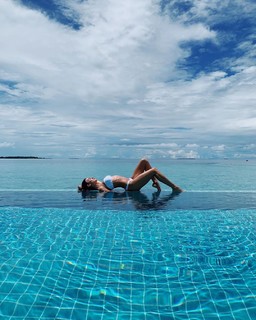 Thaila Ayala feet photo thumbnail