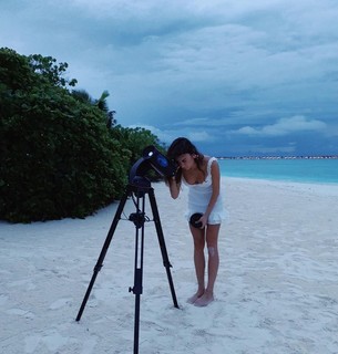 Thaila Ayala feet photo thumbnail