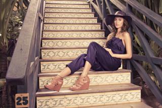 Thaila Ayala feet photo thumbnail