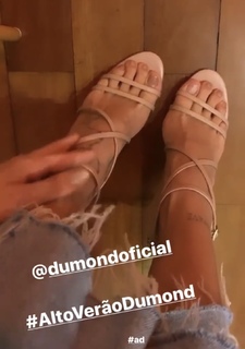 Thaila Ayala feet photo thumbnail