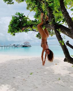 Thaila Ayala feet photo thumbnail