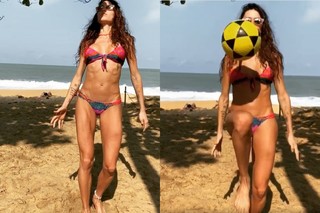 Thaila Ayala feet photo thumbnail