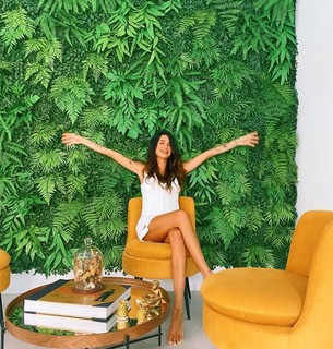 Thaila Ayala feet photo thumbnail