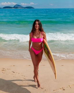 Thaila Ayala feet photo thumbnail