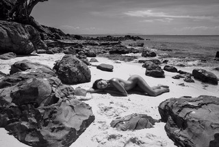 Thaila Ayala feet photo thumbnail