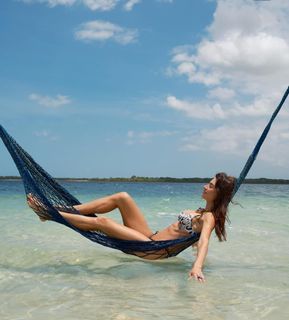 Thaila Ayala feet photo 20