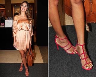 Thaila Ayala feet photo thumbnail