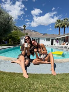 Thaila Ayala feet photo 10