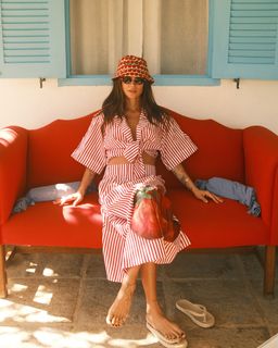 Thaila Ayala feet photo 7