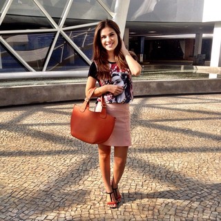 Thais Melchior feet photo 11