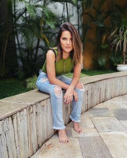 Thais Melchior feet photo 13