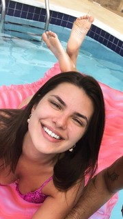 Thais Melchior feet photo 20