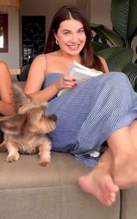 Thais Melchior feet photo 17