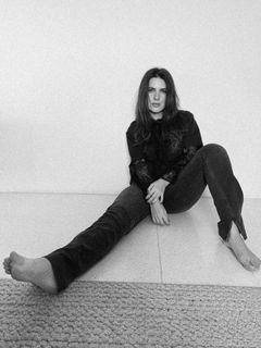 Thais Melchior feet photo 16