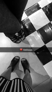 Thalita Meneghim feet photo 4
