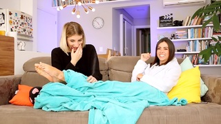 Thalita Meneghim feet photo 14