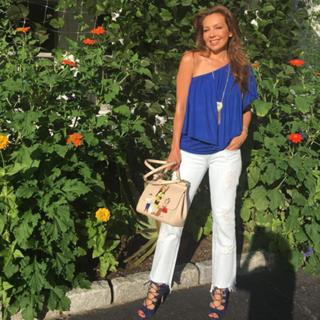 Thalía feet photo thumbnail
