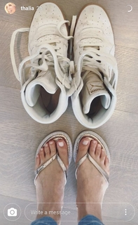 Thalía feet photo thumbnail