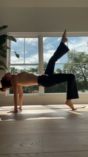 Thalía feet photo 12