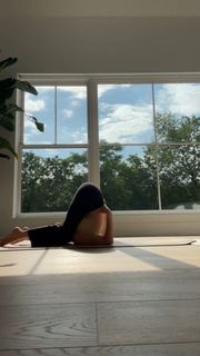 Thalía feet photo 8