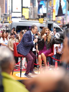 Thalía feet photo 8