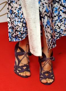Thandiwe Newton feet photo thumbnail