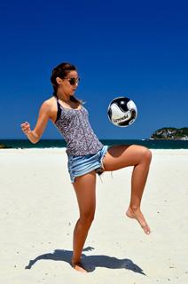 Thati Lopes feet photo thumbnail