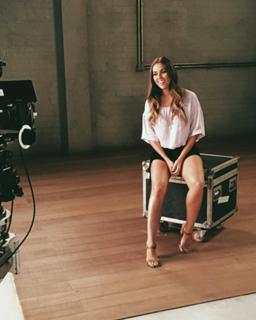 Thati Lopes feet photo thumbnail