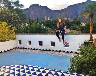 Thati Lopes feet photo thumbnail