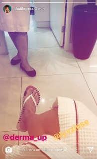 Thati Lopes feet photo thumbnail