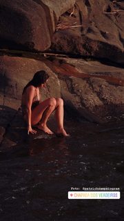 Thati Lopes feet photo thumbnail