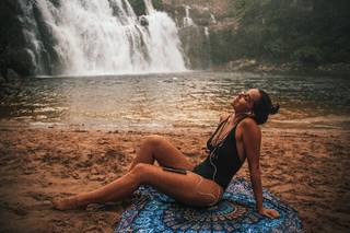 Thati Lopes feet photo thumbnail