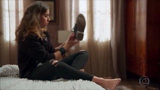 Thati Lopes feet photo thumbnail