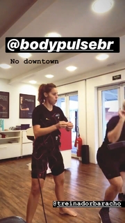 Thati Lopes feet photo thumbnail