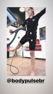 Thati Lopes feet photo thumbnail