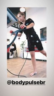 Thati Lopes feet photo thumbnail