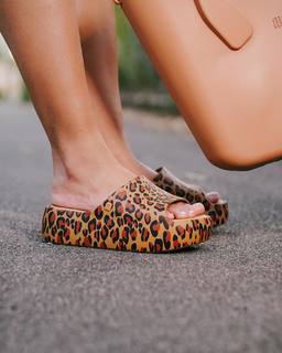 Thaynara OG feet photo 10