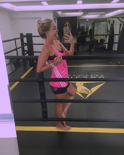 Thayse Estaniecki feet photo 17