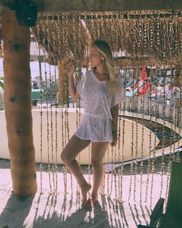 Thayse Estaniecki feet photo 13