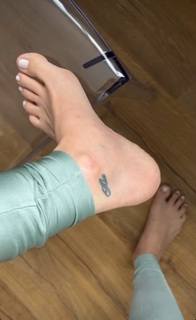 Thayse Estaniecki feet photo 6