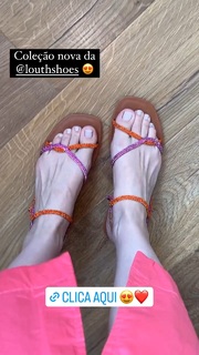 Thayse Estaniecki feet photo 8