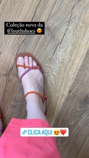 Thayse Estaniecki feet photo 2