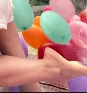 Thayse Estaniecki feet photo 10