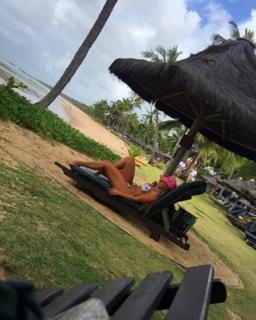 Thaís Bianca feet photo thumbnail