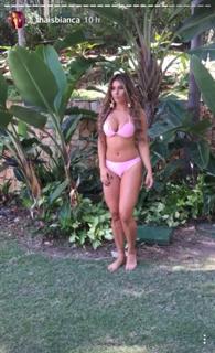 Thaís Bianca feet photo thumbnail